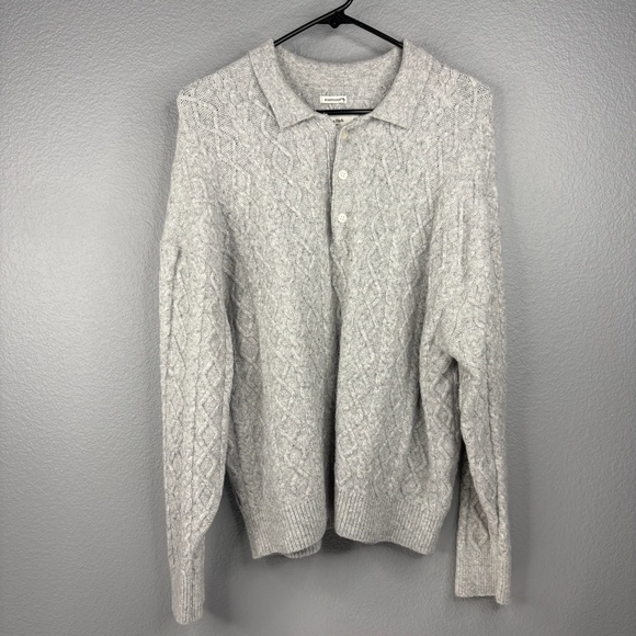 Abercrombie Gray Knit Sweater - Soft A&F - Picture 1 of 7